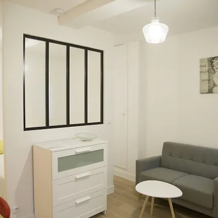 Aurmat - - - Paris - Apart Otel